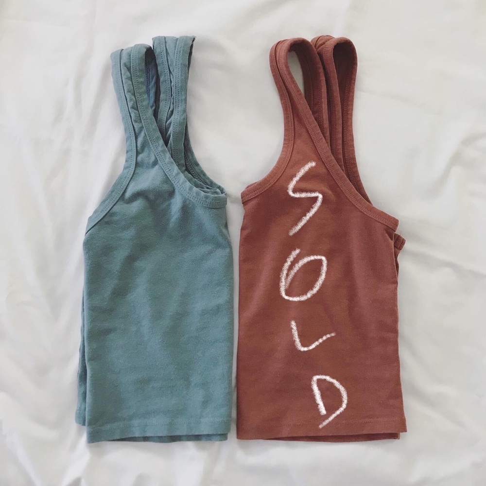 Jungmaven sporty tank in clay green